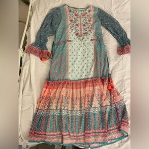 Traditional women’s outfit from India - worn once, size small